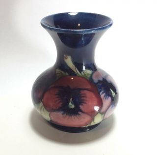 Moorcroft Art Pottery Bud Vase Cobalt Blue With Pansies 3 3/8” England