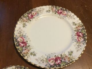 Royal Albert Autumn Roses Bone China 5 Piece Place Setting Made in England 4