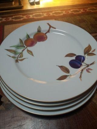 4 Brand Newevesham Gold Royal Worcester Dinner Plate Fruit Pattern 10.  25