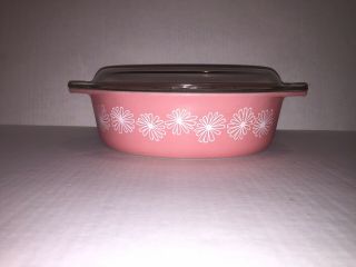 Vintage Pink Daisy 2 1/2 Quart Oval Casserole Dish With Lid