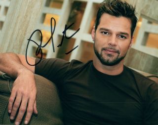 Ricky Martin Authentic Signed Autographed 8x10 Photograph Holo