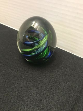 VINTAGE Art Glass Paperweight Murano STYLE EGG SHAPED BLUE/GREEN SWIRL 4
