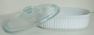 Corning Ware French White 2.  5 Qt Stoneware Covered Oval Casserole With Lid