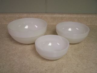 SET OF 3 VINTAGE FIRE KING COLONIAL BAND ANCHOR WHITE MIXING NESTING BOWLS 2