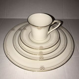Satin Gown By Noritake 5 Piece Place Setting W Label & Gold Trim Japan 7730