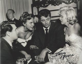 Actress Terry Moore Autographed 8x10 Photo With Marilyn Monroe,  Rock Hudson