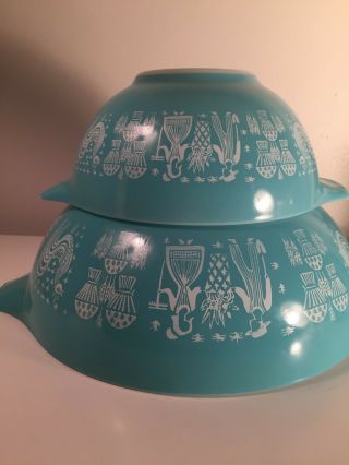 Vintage Pyrex Turquoise & White Amish Butterprint Mixing Nesting Bowl Set Of 2