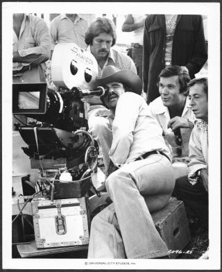 Smokey And The Bandit Burt Reynolds 1970s On Set Photo Needham