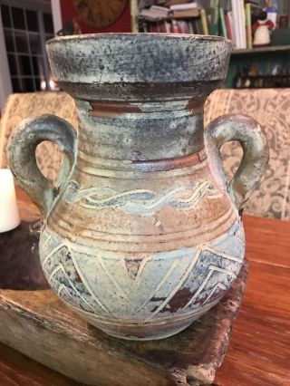 Vintage South American Art Folk Pottery Jug Vase 8.  5 " Tall