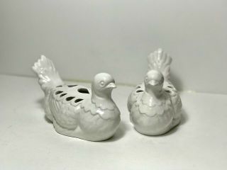 Vintage Porcelain Mottahedeh Design White Dove Flower Frog Italy Set Of 2