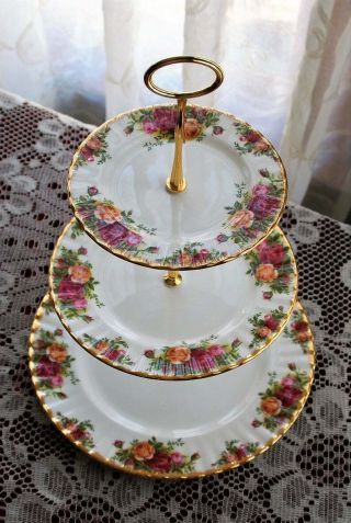 Royal Doulton " Old Country Roses " 3 Tier Cake Stand