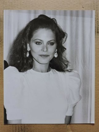 Ornella Muti At The Oscars Candid Portrait Photo 1982