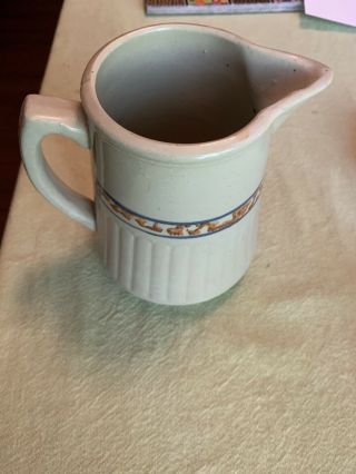 Red Wing Sponge Band Grey Line 6 Inch Pitcher