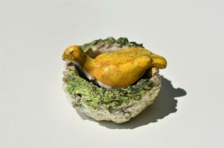 Small Antique Pearlware Staffordshire Bird On Nest 7