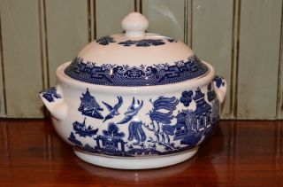 Churchill England Blue Willow Covered Casserole Vegetable Dish Tureen W/ Lid