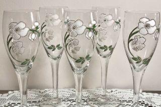 Set Of 5 Perrier Jouet Champagne Flutes Belle Epoque Hand Painted White Flowers