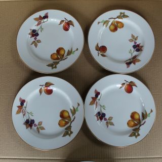 6 Royal Worcester Fine Porcelain Evesham 8 1/8” Salad Plates England - Gold Trim 2
