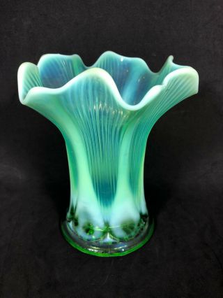 Fenton Glass Opalescent Green Ruffled Swung Vase 3f