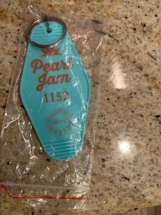 Pearl Jam 2016 Gone Blue Hotel Concert Keychain North America Us Tour