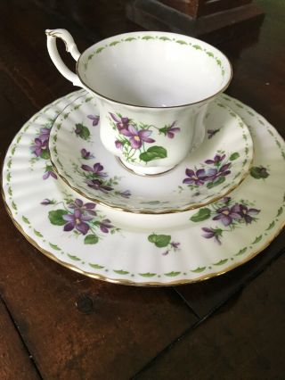 3 Pc Royal Albert Flower Of The Month Teacup Saucer Lunch Plate Euc February