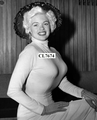 Jayne Mansfield With A White Outfit Aarriving At London Airport Photo