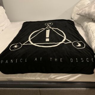 Panic At The Disco Hot Topic Throw Blanket