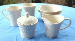 6 Pc Belleek Ireland Claddagh Sugar Bowl Lid & Creamer Set 2 Bowls 2 Coffee Mugs