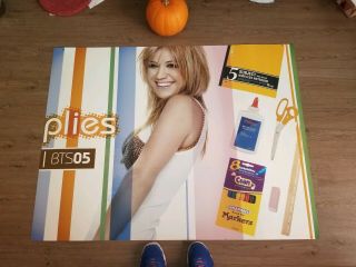 Kelly Clarkson Collectible Promotional Posters