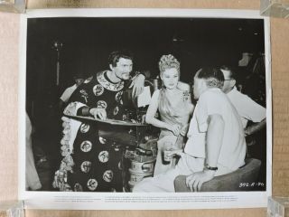 Virginia Mayo And Jack Palance With Director Victor Saville Candid Photo 1954