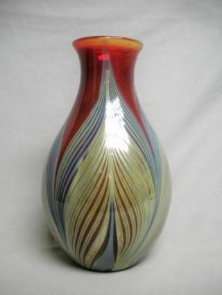 1979 Loren Chapman Iridescent Pulled Feather Art Glass Vase Signed 8 1/2 "