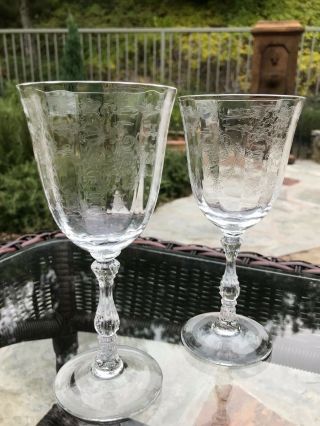 Lenox Navarre Fostoria Crystal Wine Glasses,  Set Of 2 (two),  Clear,  6.  5 Inches