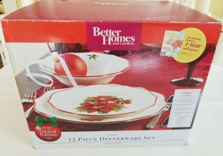 Better Homes & Gardens Complete Poinsettia Xmas 12 Piece Place Setting Red