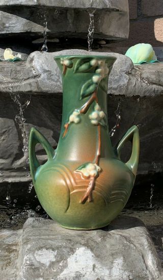 Roseville Pottery Snowberry Fern Green Vase Iv2 - 7 (1947)