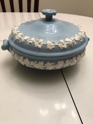 Wedgwood Embossed Queensware Covered Casserole Dish