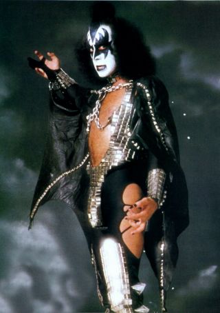 Kiss Poster Love Gun Era 18x24 W@w 1977 Gene Simmons Notebook Out Take