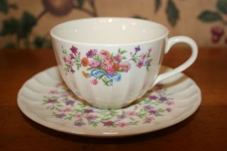 VINTAGE WS GEORGE BOLERO FIESTA CHINA - 4 CUPS/SAUCERS,  TEAPOT WITH LID 7