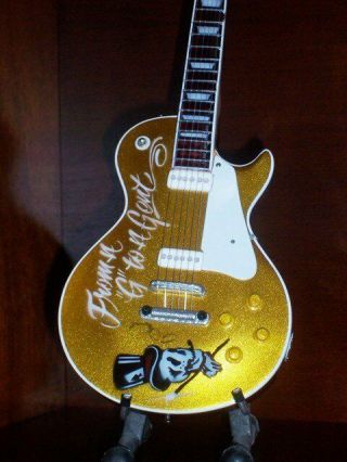 Mini Guitar Social Distortion Mike Ness Gift Memorabilia Stand Present