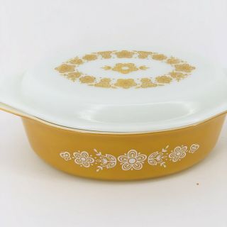 Vintage Pyrex 2.  5 Quart Butterfly Gold Oval Covered Casserole Dish 045