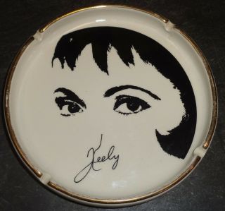 Vtg Keely Smith Jazz Singer 1950s 60s Porcelain Ash Tray 6 3/4 " Diameter 1 " Tall