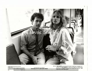 J84 Tom Hanks Lori Singer The Man With One Red Shoe 1985 Photograph