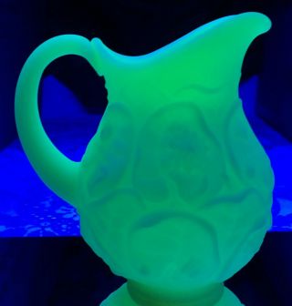 Vintage Fenton Lime Green Custard Satin Uranium Art Glass Pitcher Water Lily F42