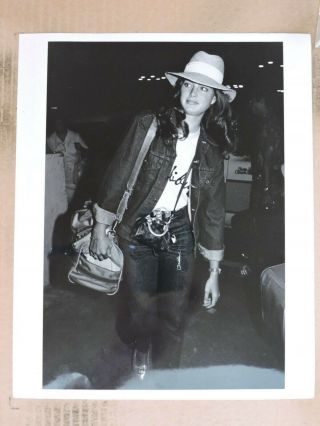 Brooke Shields At Lax Candid News Photo 1980 