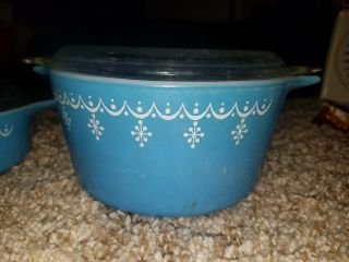 2 Vintage Pyrex Snowflake Blue BIG BERTHA Casserole w/ Lids 471 1 pt,  473 1 Qt. 2