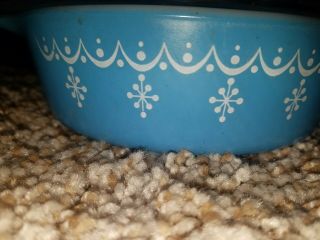 2 Vintage Pyrex Snowflake Blue BIG BERTHA Casserole w/ Lids 471 1 pt,  473 1 Qt. 3