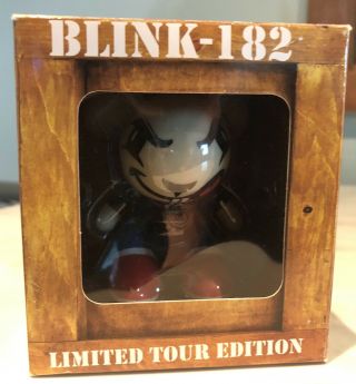 Rare Blink 182 2009 Limited Tour Edition Bunny Figure Tsurt