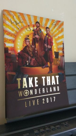 Take That Autographs Wonderland 2017 Hand Signed Tour Programme Gary Barlow