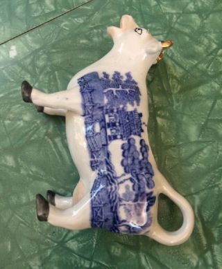 Vintage Blue Willow Figural Cow Creamer Staffordshire Ware England 1944 - 1962 6
