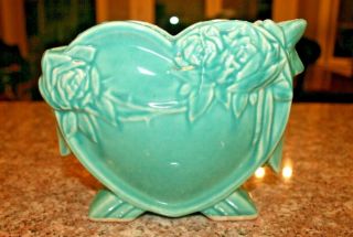 Vintage Mccoy Pottery 5.  75 " Aqua Heart Shaped Vase