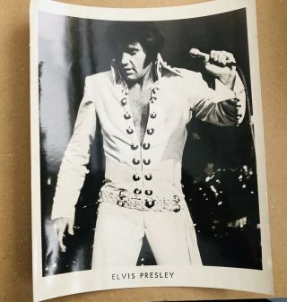 Vintage 1974 8 By 10 Picture Of Elvis Presley.  Purchased At The Concert.