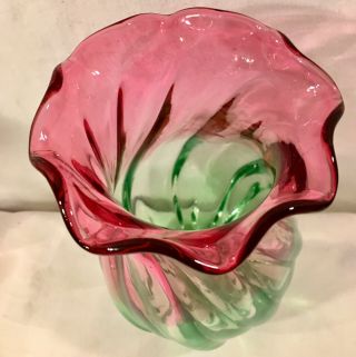 Vintage Hand Blown Glass Vase Teleflora Cranberry Pink Green Ruffled Estate Find 4